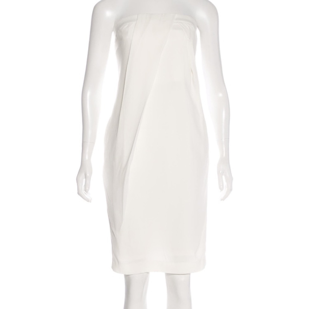 Strapless dress built-in bodice